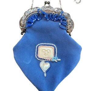Blue Beaded Face Design Silver Tone Coin Purse